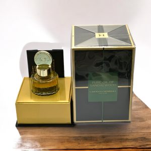 Pure Oil of Sandalwood Carolina Herrera